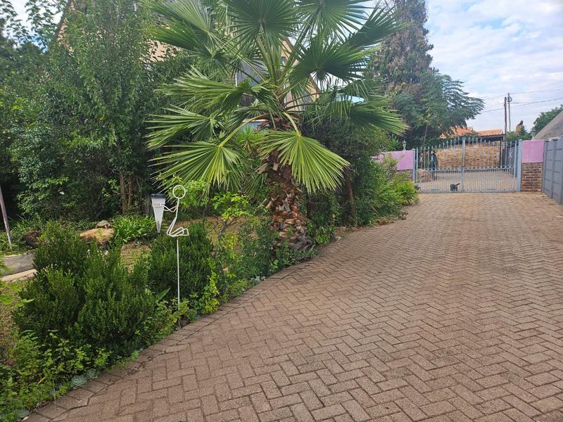 5 Bedroom Property for Sale in Wilkeville North West